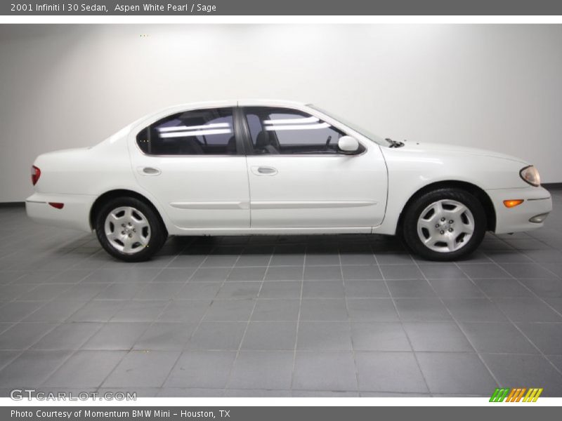 Aspen White Pearl / Sage 2001 Infiniti I 30 Sedan