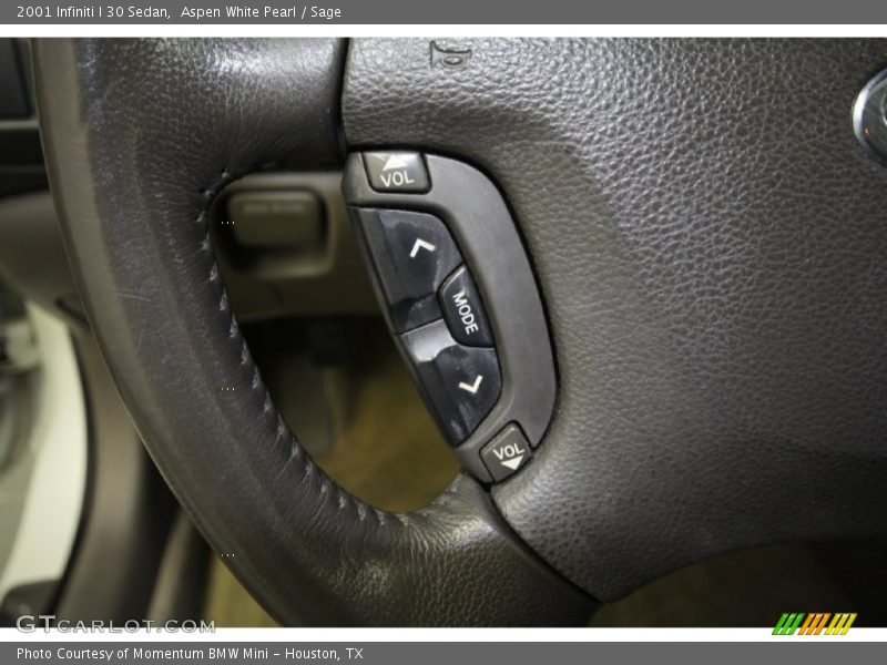 Aspen White Pearl / Sage 2001 Infiniti I 30 Sedan