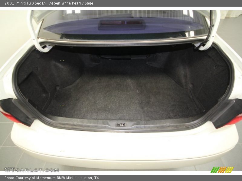 Aspen White Pearl / Sage 2001 Infiniti I 30 Sedan