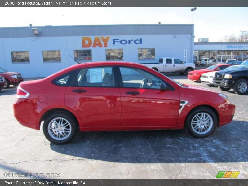 Vermillion Red / Medium Stone 2008 Ford Focus SE Sedan