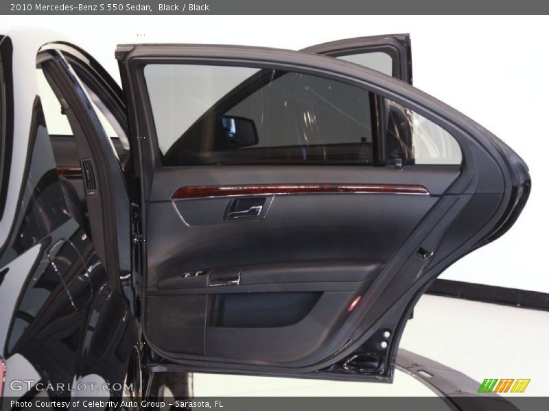 Black / Black 2010 Mercedes-Benz S 550 Sedan