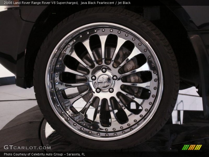 Custom Wheels of 2008 Range Rover V8 Supercharged