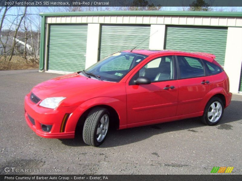 Infra-Red / Charcoal 2007 Ford Focus ZX5 SES Hatchback