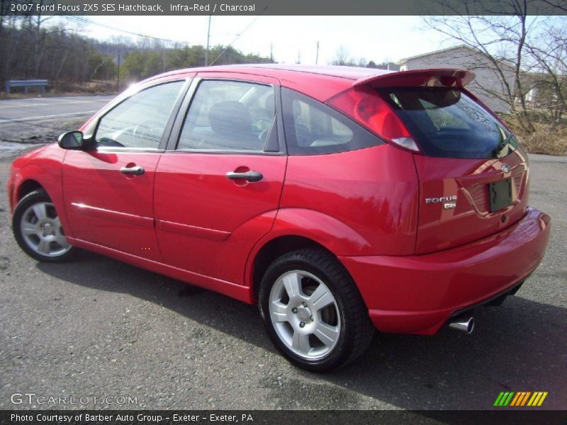 Infra-Red / Charcoal 2007 Ford Focus ZX5 SES Hatchback