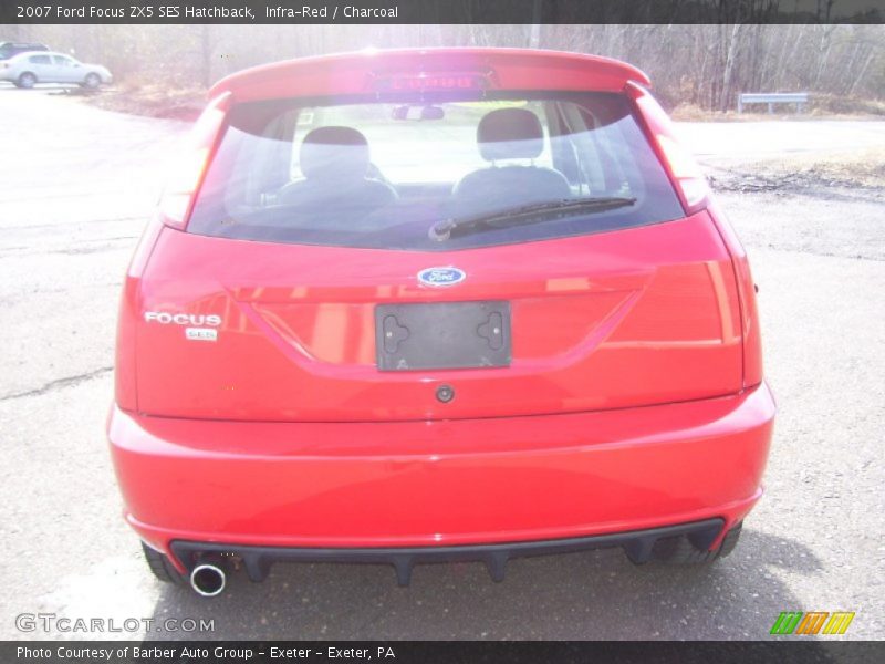 Infra-Red / Charcoal 2007 Ford Focus ZX5 SES Hatchback