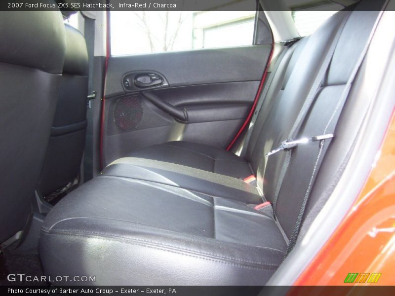 Infra-Red / Charcoal 2007 Ford Focus ZX5 SES Hatchback
