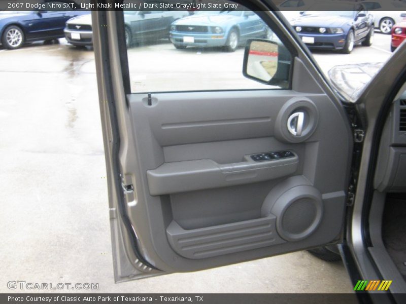 Light Khaki Metallic / Dark Slate Gray/Light Slate Gray 2007 Dodge Nitro SXT