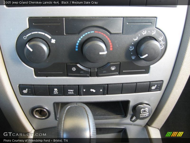 Black / Medium Slate Gray 2005 Jeep Grand Cherokee Laredo 4x4