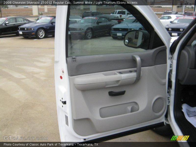 Summit White / Light Titanium/Ebony Accents 2008 Chevrolet Silverado 1500 LS Regular Cab