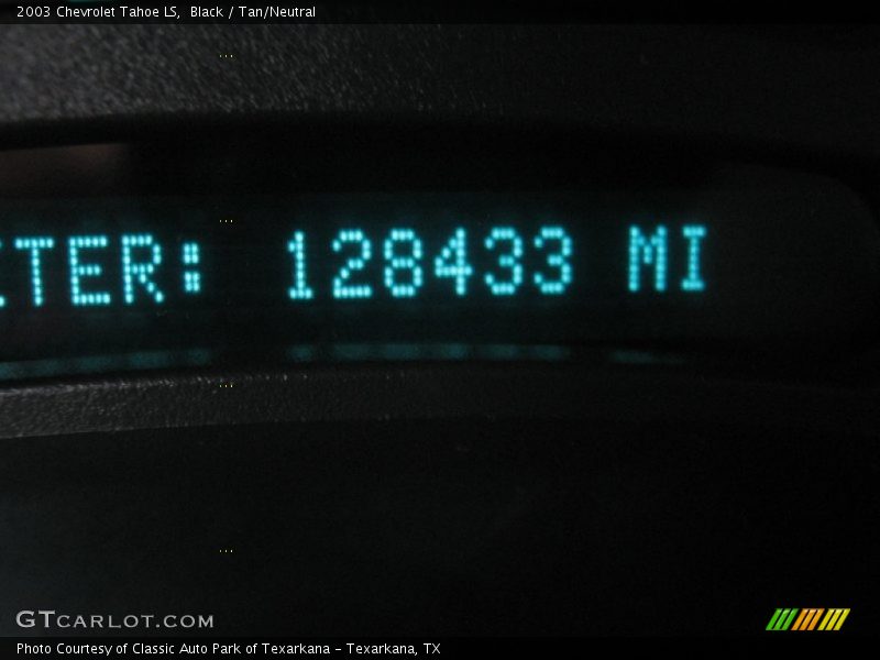 Black / Tan/Neutral 2003 Chevrolet Tahoe LS