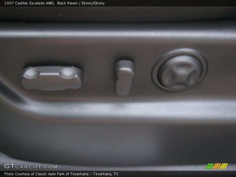Black Raven / Ebony/Ebony 2007 Cadillac Escalade AWD