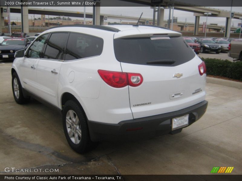 Summit White / Ebony 2009 Chevrolet Traverse LT