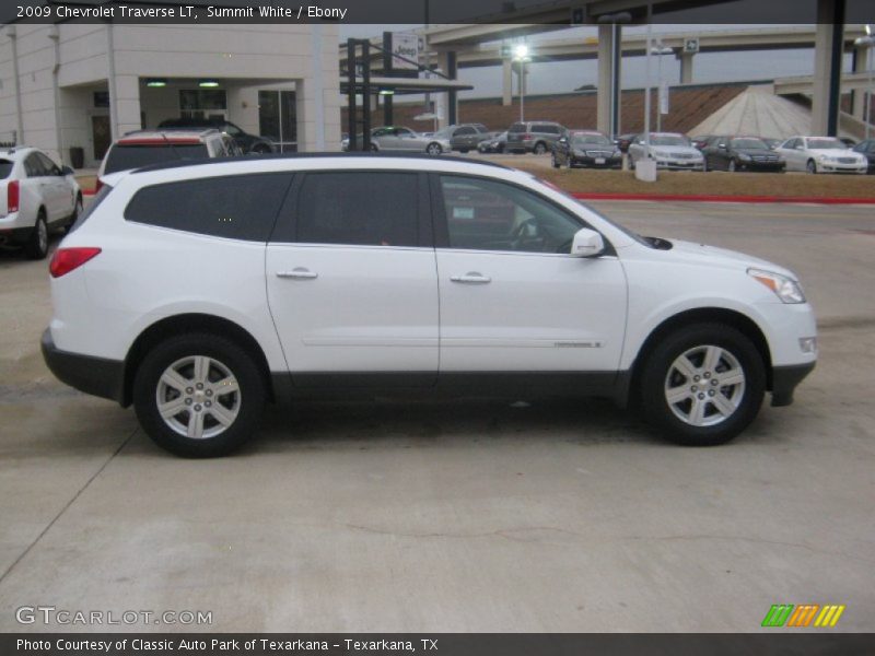 Summit White / Ebony 2009 Chevrolet Traverse LT