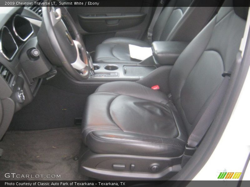 Summit White / Ebony 2009 Chevrolet Traverse LT