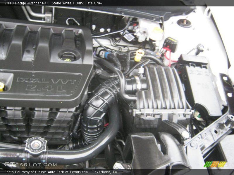 Stone White / Dark Slate Gray 2010 Dodge Avenger R/T