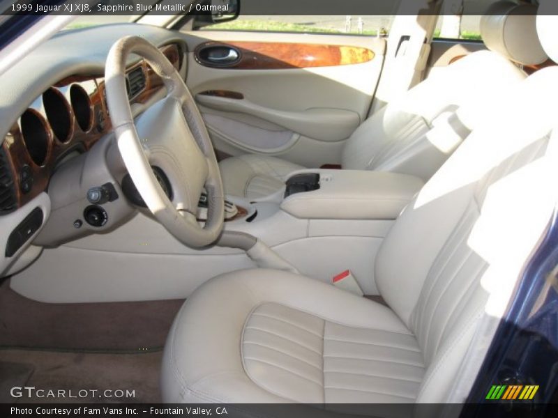  1999 XJ XJ8 Oatmeal Interior