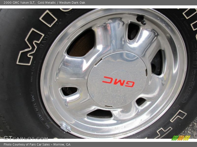 Gold Metallic / Medium Dark Oak 2000 GMC Yukon SLT