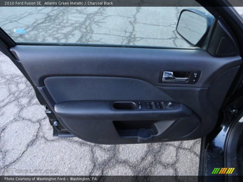 Atlantis Green Metallic / Charcoal Black 2010 Ford Fusion SE