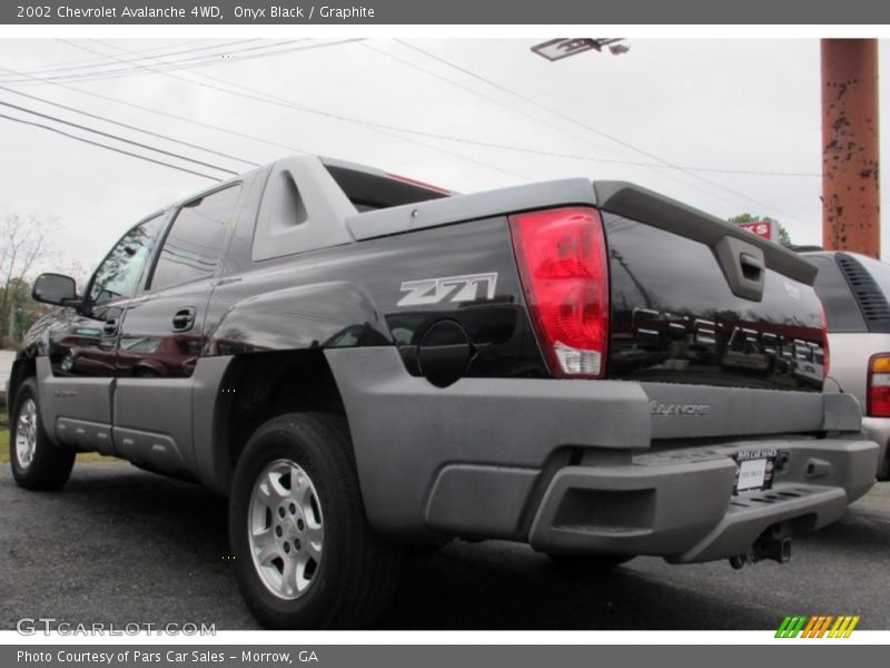 Onyx Black / Graphite 2002 Chevrolet Avalanche 4WD
