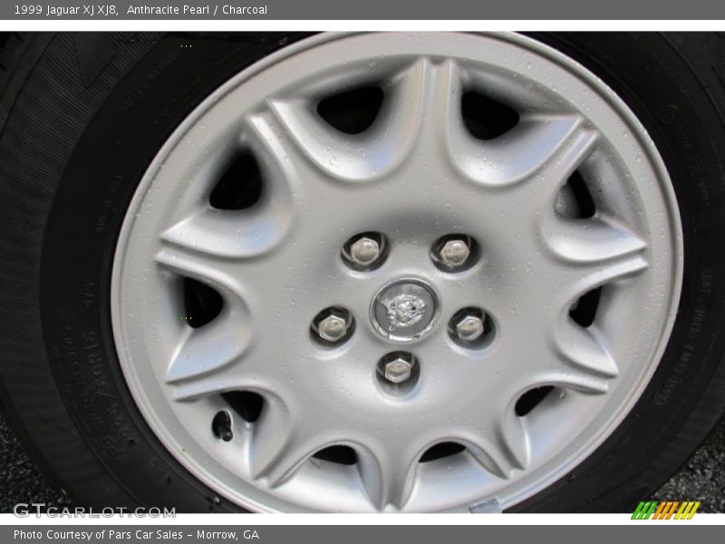  1999 XJ XJ8 Wheel