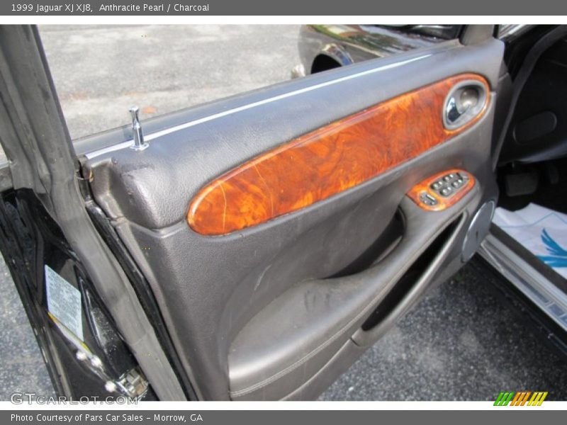 Door Panel of 1999 XJ XJ8