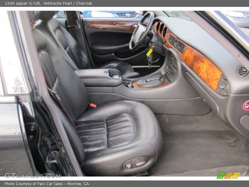  1999 XJ XJ8 Charcoal Interior