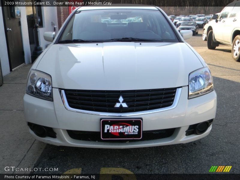 Dover White Pearl / Medium Gray 2009 Mitsubishi Galant ES