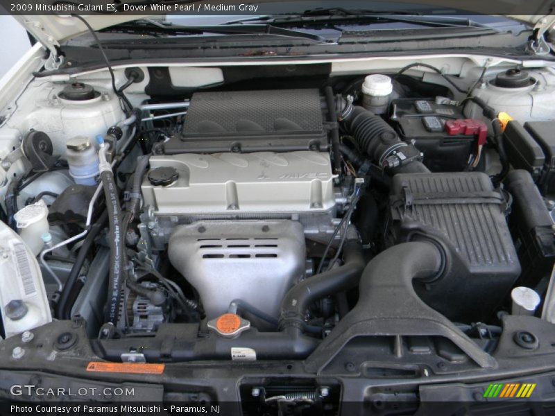 Dover White Pearl / Medium Gray 2009 Mitsubishi Galant ES