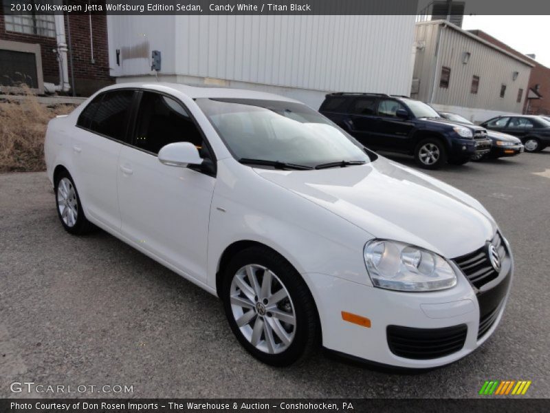 Candy White / Titan Black 2010 Volkswagen Jetta Wolfsburg Edition Sedan