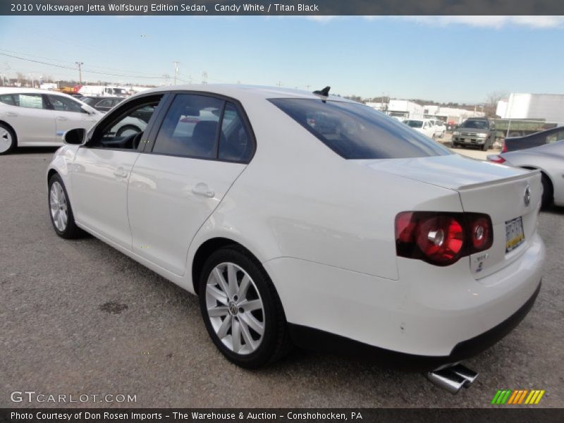 Candy White / Titan Black 2010 Volkswagen Jetta Wolfsburg Edition Sedan