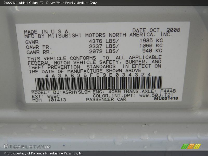 Dover White Pearl / Medium Gray 2009 Mitsubishi Galant ES