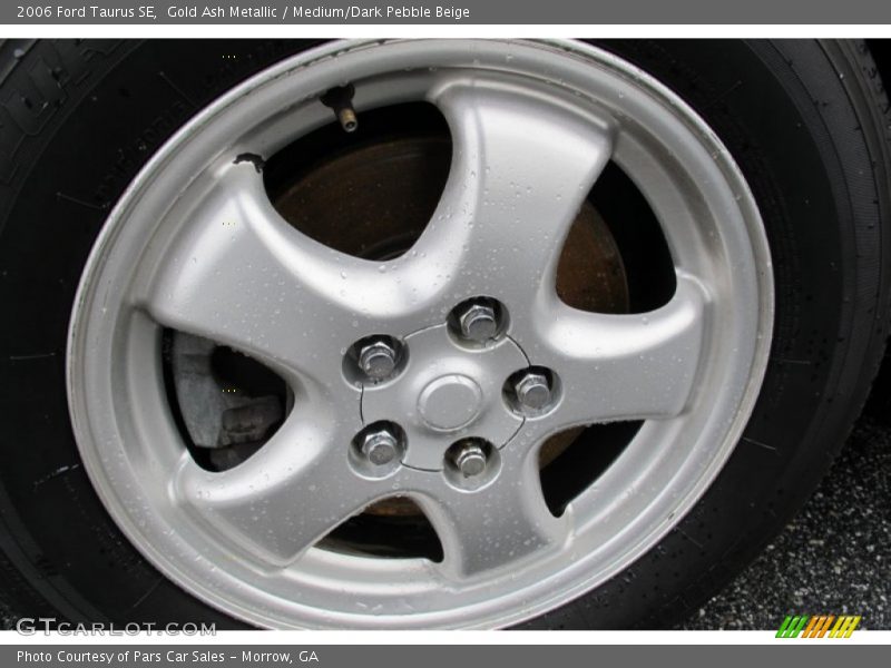 Gold Ash Metallic / Medium/Dark Pebble Beige 2006 Ford Taurus SE