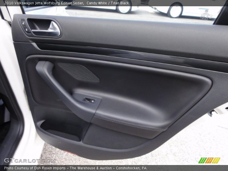 Candy White / Titan Black 2010 Volkswagen Jetta Wolfsburg Edition Sedan
