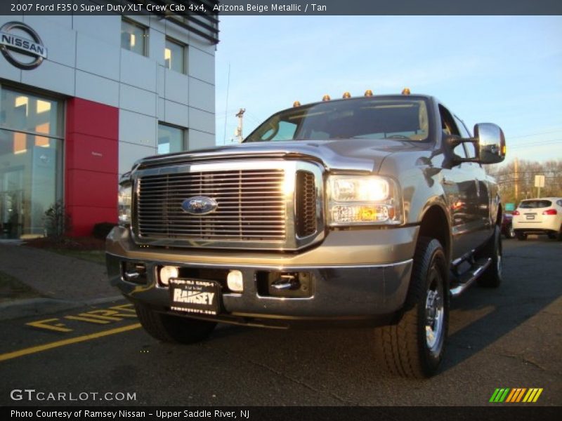 Arizona Beige Metallic / Tan 2007 Ford F350 Super Duty XLT Crew Cab 4x4