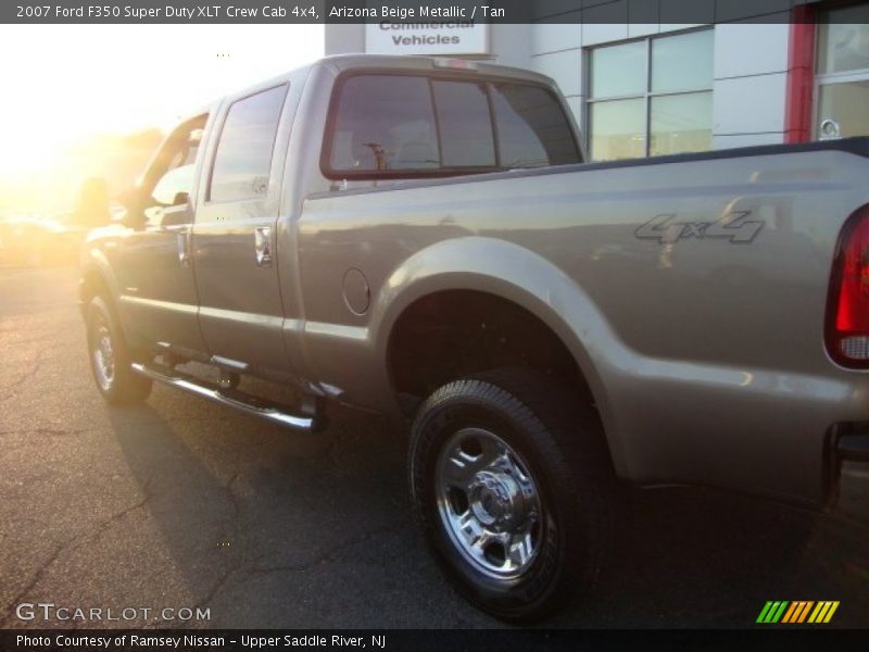 Arizona Beige Metallic / Tan 2007 Ford F350 Super Duty XLT Crew Cab 4x4