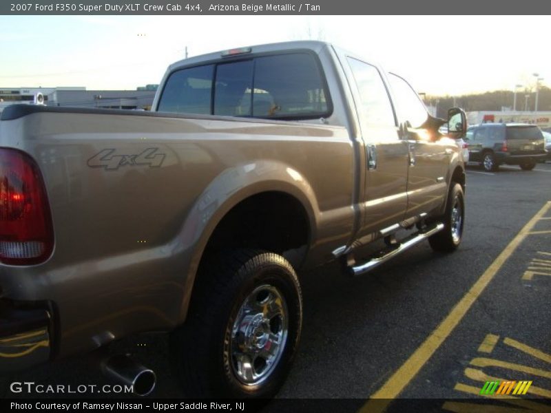 Arizona Beige Metallic / Tan 2007 Ford F350 Super Duty XLT Crew Cab 4x4