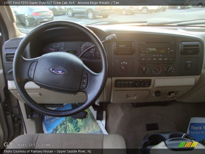 Arizona Beige Metallic / Tan 2007 Ford F350 Super Duty XLT Crew Cab 4x4