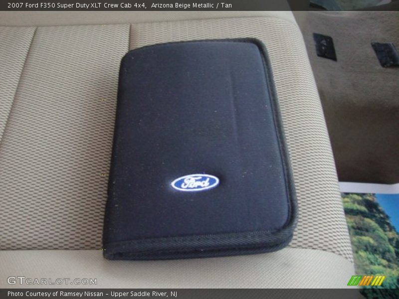 Arizona Beige Metallic / Tan 2007 Ford F350 Super Duty XLT Crew Cab 4x4