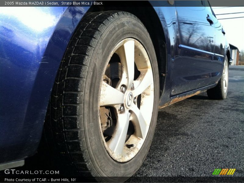 Strato Blue Mica / Black 2005 Mazda MAZDA3 i Sedan
