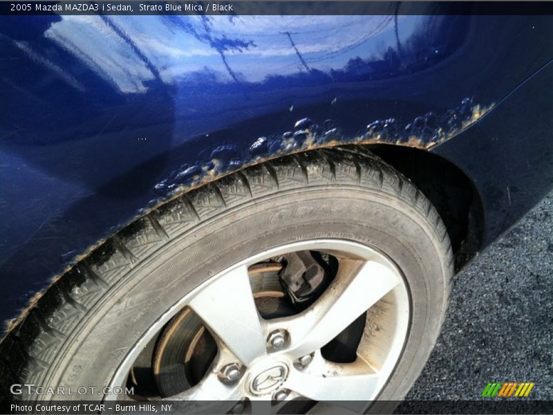 Strato Blue Mica / Black 2005 Mazda MAZDA3 i Sedan