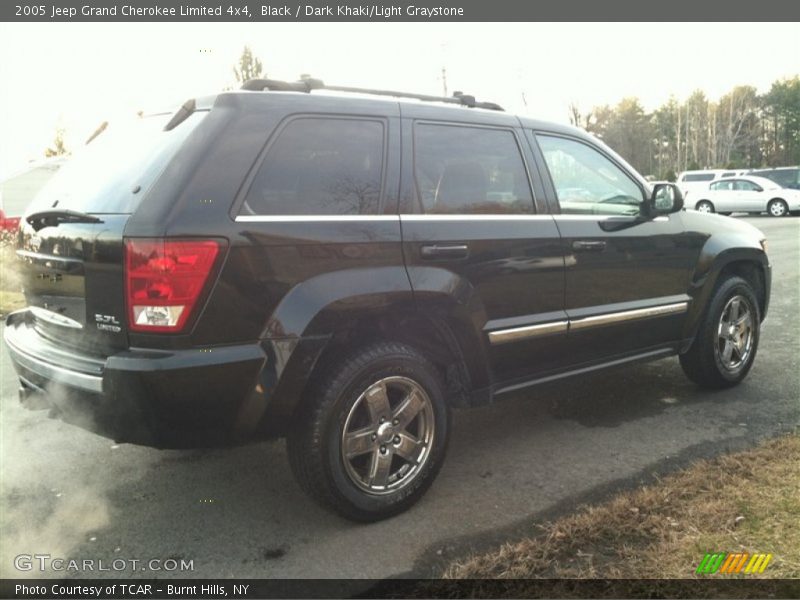 Black / Dark Khaki/Light Graystone 2005 Jeep Grand Cherokee Limited 4x4