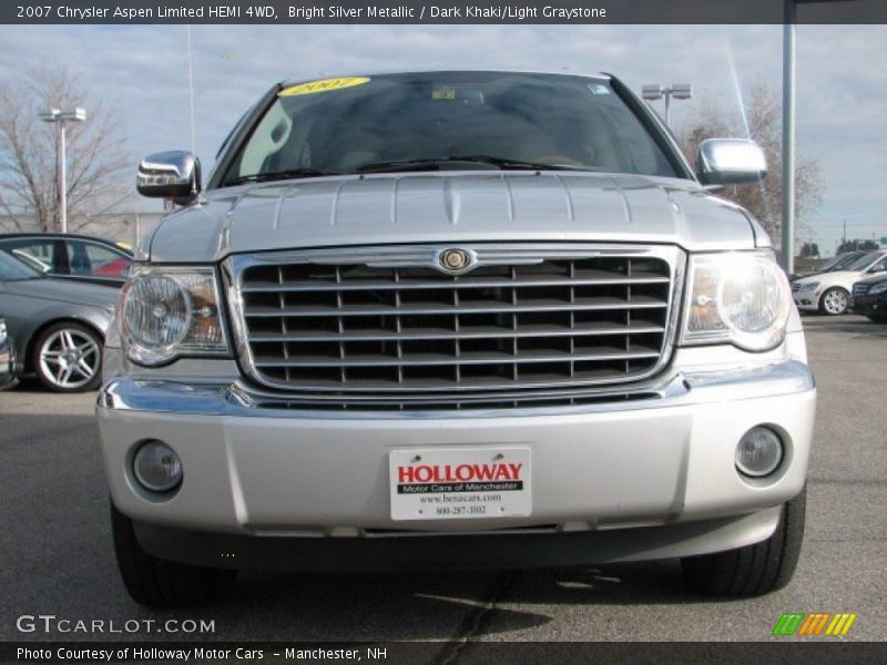 Bright Silver Metallic / Dark Khaki/Light Graystone 2007 Chrysler Aspen Limited HEMI 4WD