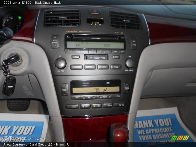 Black Onyx / Black 2003 Lexus ES 300