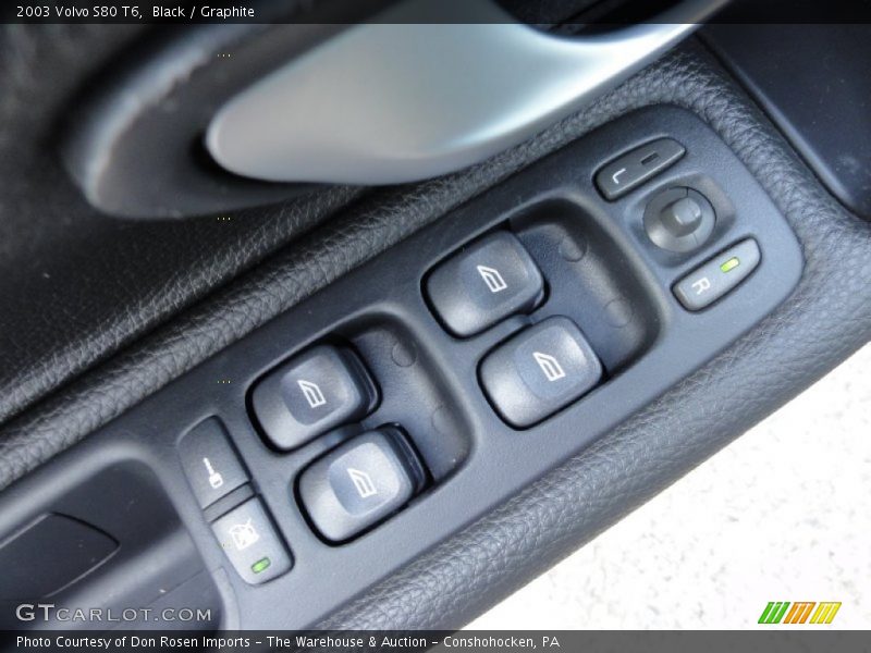 Black / Graphite 2003 Volvo S80 T6