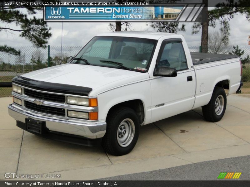 Olympic White / Medium Dark Pewter 1997 Chevrolet C/K C1500 Regular Cab