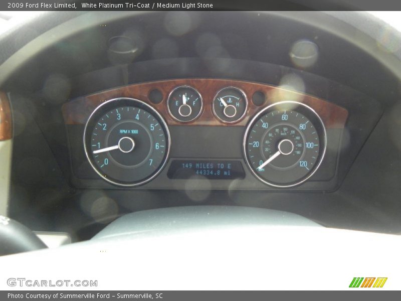 White Platinum Tri-Coat / Medium Light Stone 2009 Ford Flex Limited