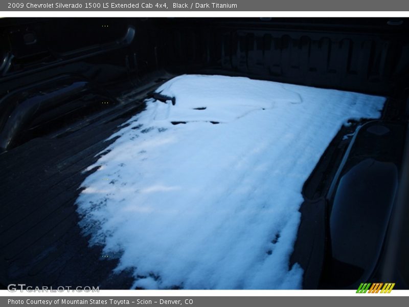 Black / Dark Titanium 2009 Chevrolet Silverado 1500 LS Extended Cab 4x4