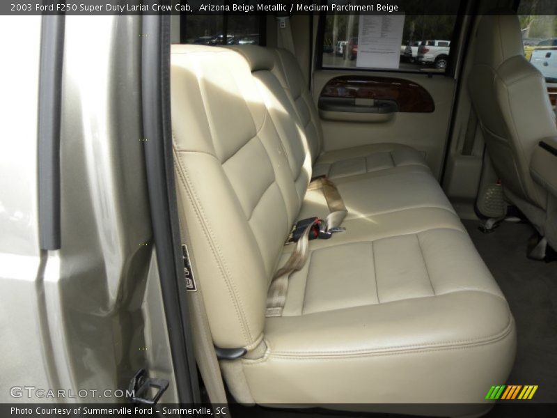 Arizona Beige Metallic / Medium Parchment Beige 2003 Ford F250 Super Duty Lariat Crew Cab