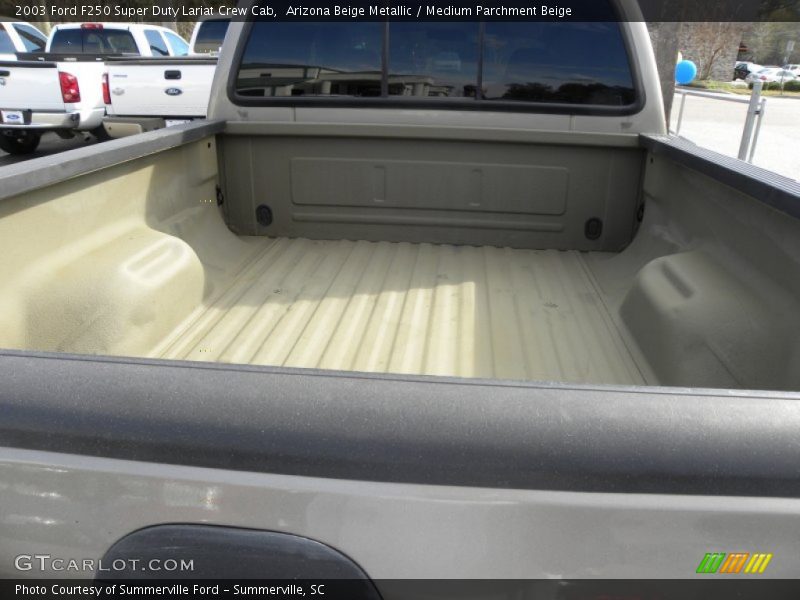 Arizona Beige Metallic / Medium Parchment Beige 2003 Ford F250 Super Duty Lariat Crew Cab