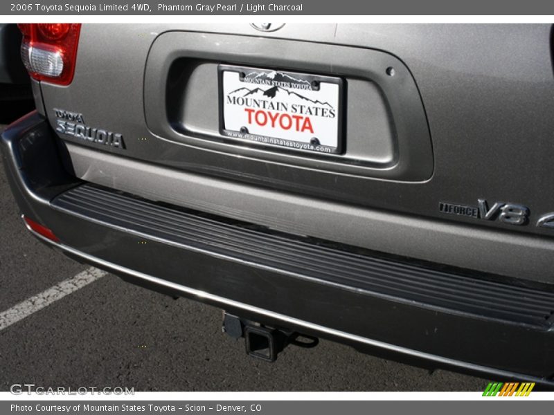 Phantom Gray Pearl / Light Charcoal 2006 Toyota Sequoia Limited 4WD